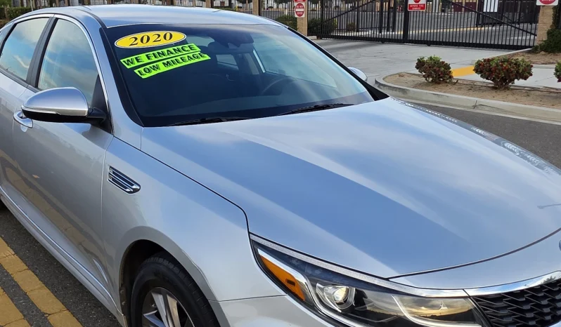 
								2020 Kia Optima LX full									