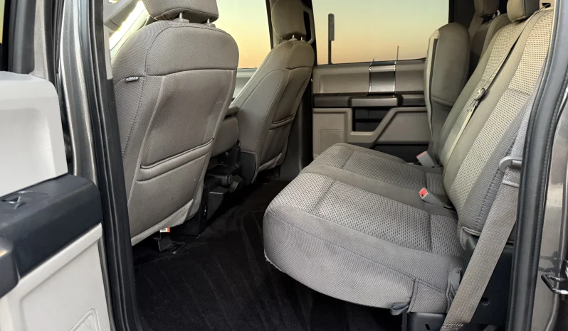 
								2020 Ford F-150 XLT SuperCrew full									