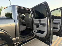 
										2020 Ford F-150 XLT SuperCrew full									