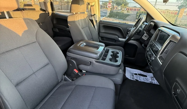 
								2017 Chevrolet Silverado LT full									