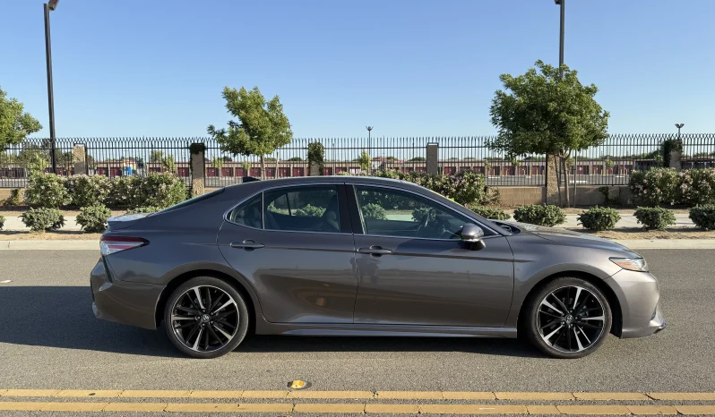 
								2018 Toyota Camry XSE 2018 full									