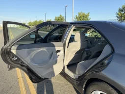 
										2011 Toyota Camry LE full									