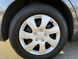 
										2011 Toyota Camry LE full									
