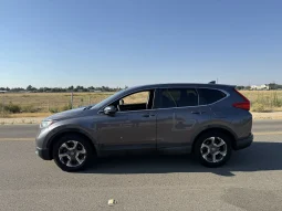 
										Honda CR-V EX 2018 full									