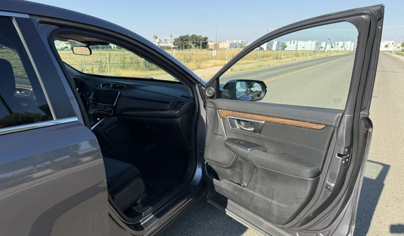 
								Honda CR-V EX 2018 full									