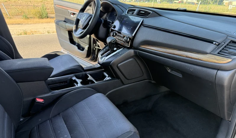 
								Honda CR-V EX 2018 full									