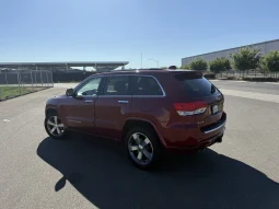
										Jeep Grand Cherokee Overland 2015 full									