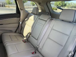 
										Jeep Grand Cherokee Overland 2015 full									