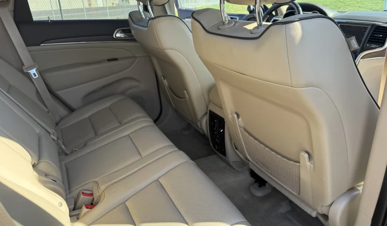 
								Jeep Grand Cherokee Overland 2015 full									