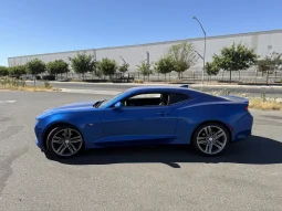 
										Chevrolet Camaro 2LT 2017 full									