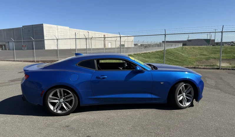 
								Chevrolet Camaro 2LT 2017 full									