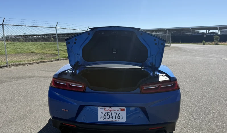 
								Chevrolet Camaro 2LT 2017 full									