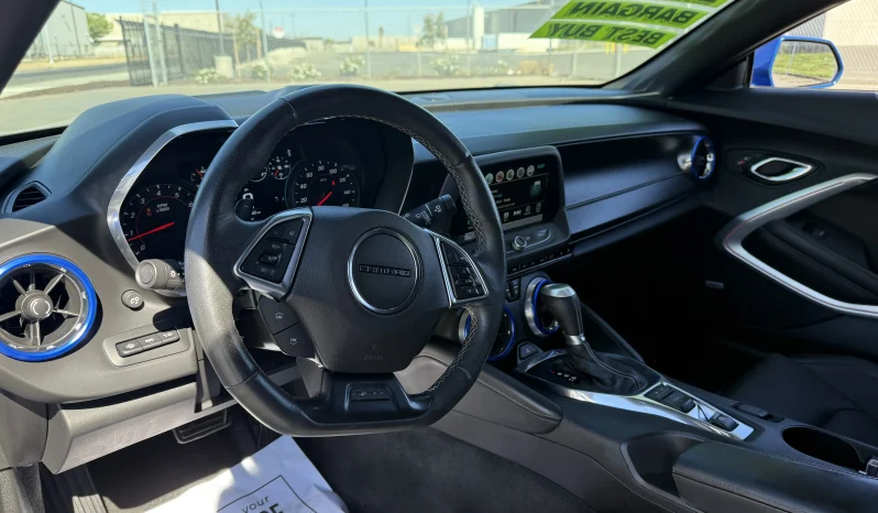 
								Chevrolet Camaro 2LT 2017 full									