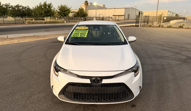 
								Toyota Corolla LE 2020 full									