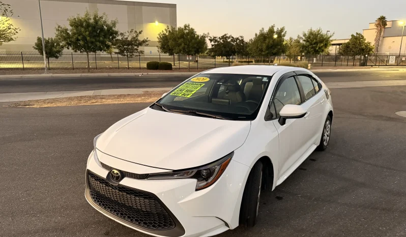 
								Toyota Corolla LE 2020 full									