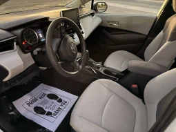 
										Toyota Corolla LE 2020 full									