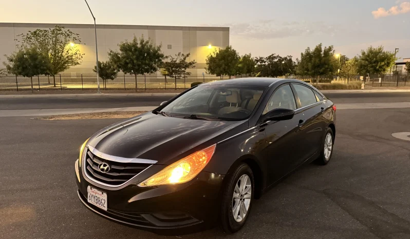 
								Hyundai Sonata GLS 2013 full									