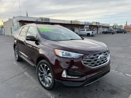 
										2019 Ford Edge SEL full									
