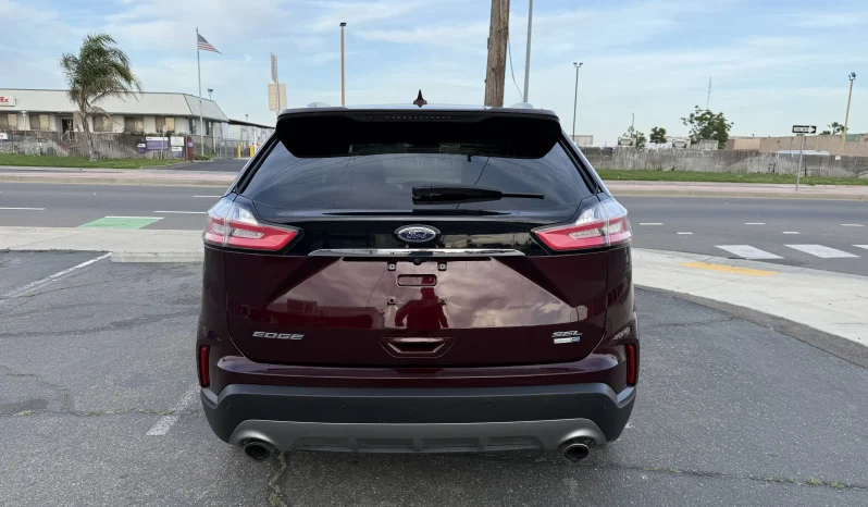 
								2019 Ford Edge SEL full									