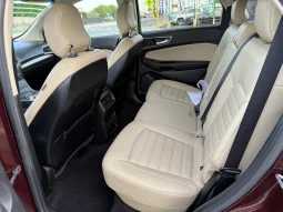 
										2019 Ford Edge SEL full									