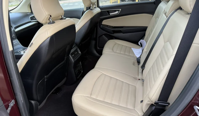 
								2019 Ford Edge SEL full									