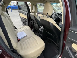 
										2019 Ford Edge SEL full									