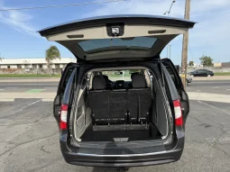 
										2016 Chrysler Town & Country Touring full									