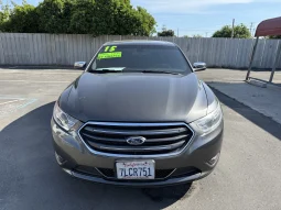 2015 Ford Taurus Limited