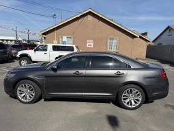 
										2015 Ford Taurus Limited full									