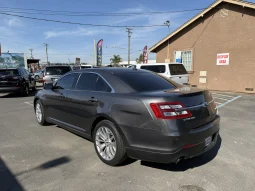 
										2015 Ford Taurus Limited full									