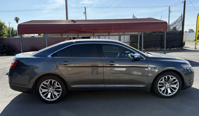 
								2015 Ford Taurus Limited full									
