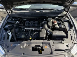 
										2015 Ford Taurus Limited full									