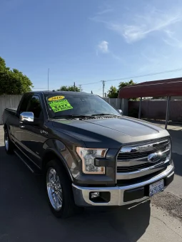 Ford F-150 Lariat 2016