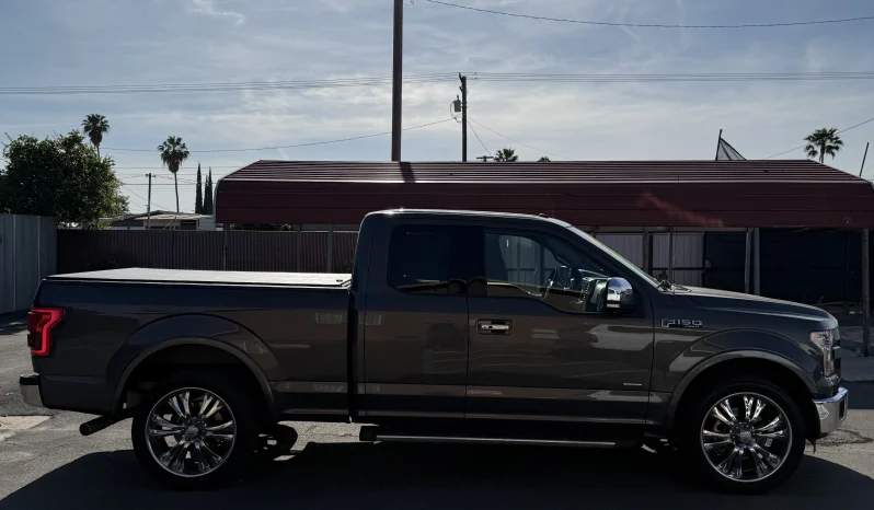 
								Ford F-150 Lariat 2016 full									