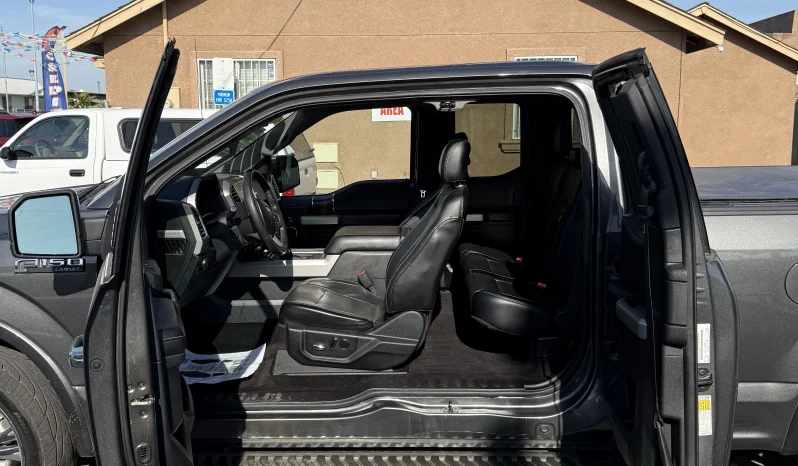 
								Ford F-150 Lariat 2016 full									