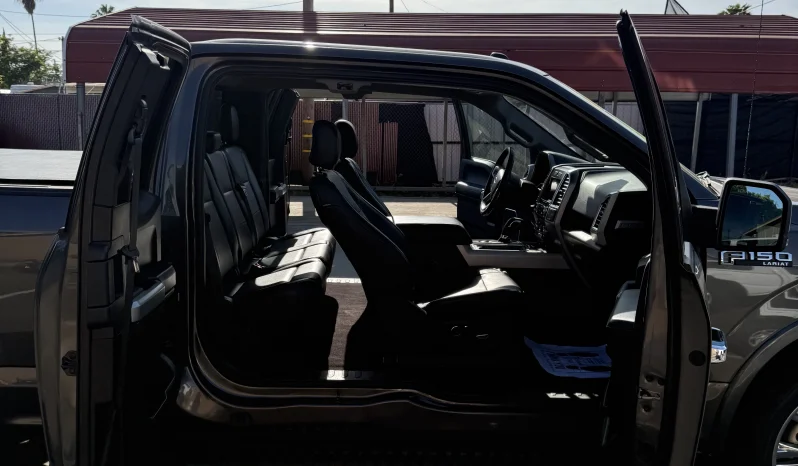 
								Ford F-150 Lariat 2016 full									