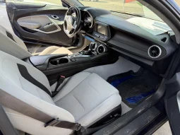 
										2016 Chevrolet Camaro LT full									