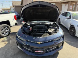 
										2016 Chevrolet Camaro LT full									