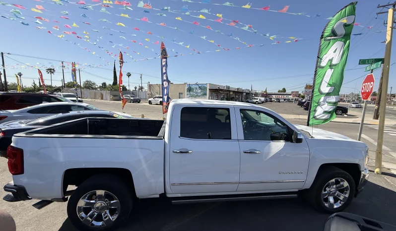 
								2017 Chevrolet Silverado LTZ full									