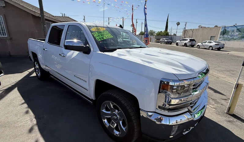 
								2017 Chevrolet Silverado LTZ full									
