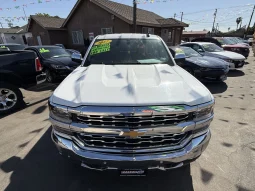 
										2017 Chevrolet Silverado LTZ full									