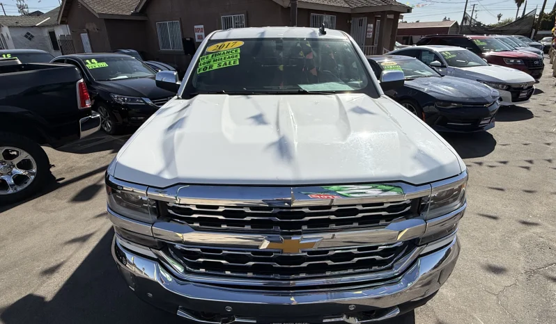 
								2017 Chevrolet Silverado LTZ full									