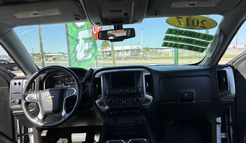 
								2017 Chevrolet Silverado LTZ full									